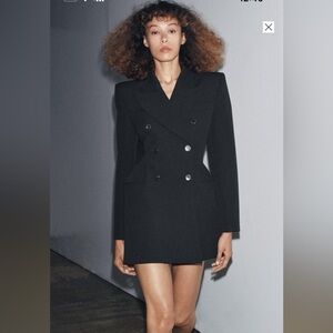 Zara Women's Black Double-Breasted Coat